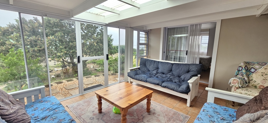 2 Bedroom Property for Sale in Stilbaai Wes Western Cape